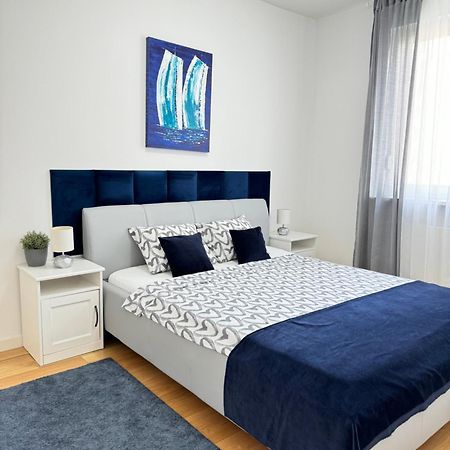 Ocean Apartment Zagabria Esterno foto